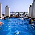 Hotel Port Eugeni 4*