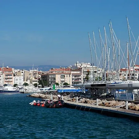 Hotell Port Eugeni