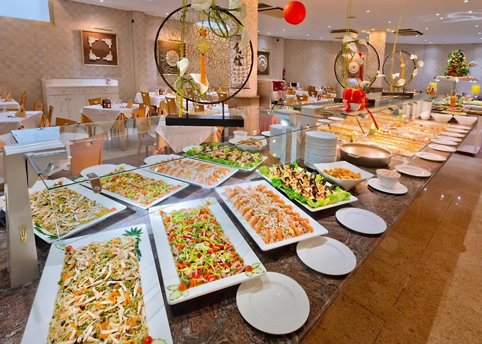 Port Eugeni Отель Камбрильс