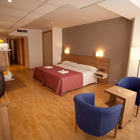 欧亨尼奥港酒店 酒店