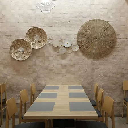 酒店 欧亨尼奥港酒店 坎布里尔斯