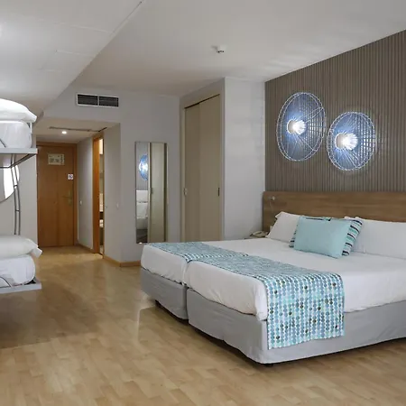 Port Eugeni Hotel 4*