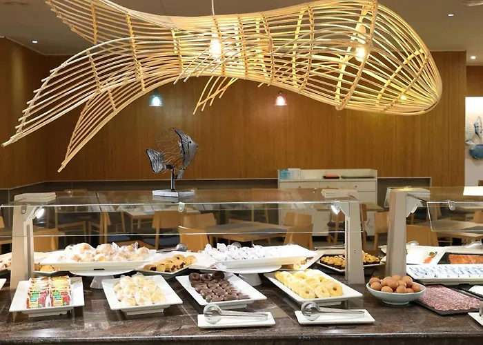 Port Eugeni Hotell 4*